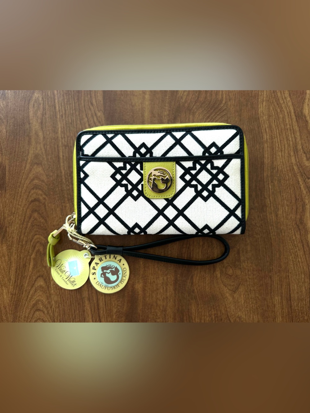 Seven Oaks Wrist Wallet by Spartina 449 * Now Discontinued